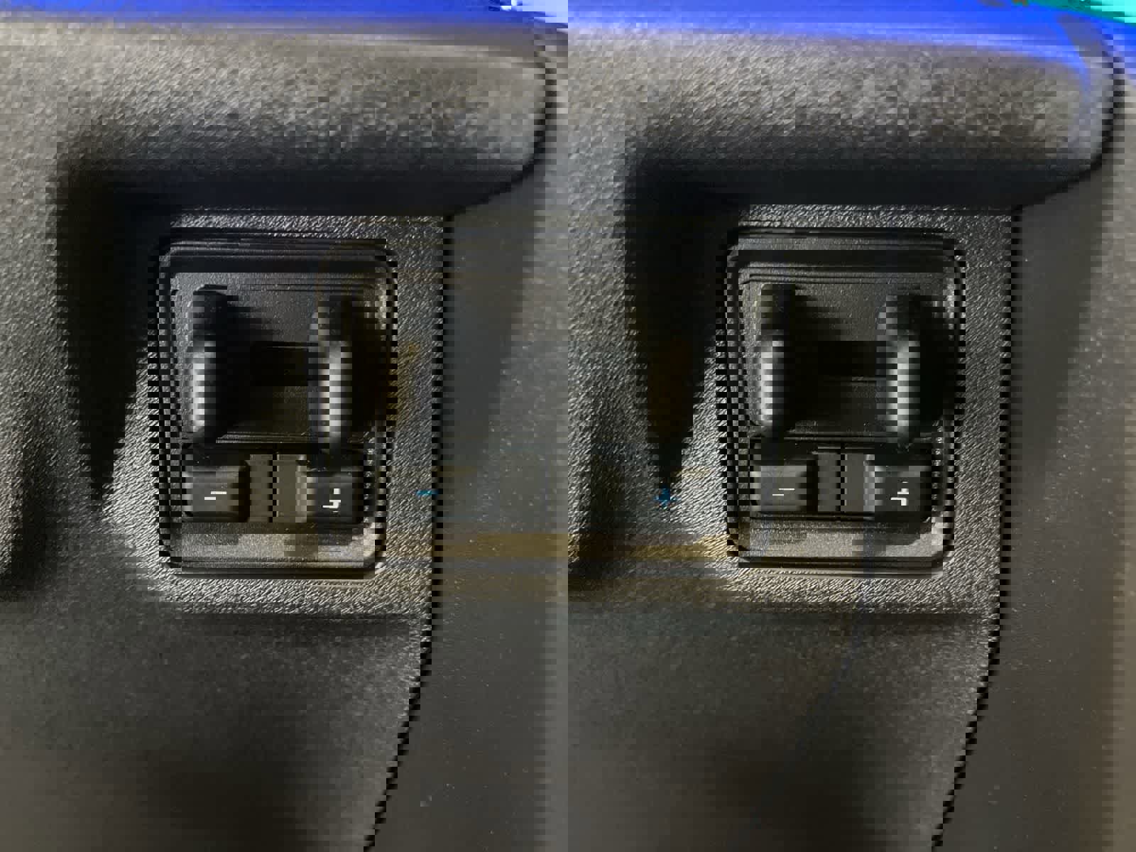 Used 2025 Ford Expedition Tremor image 24