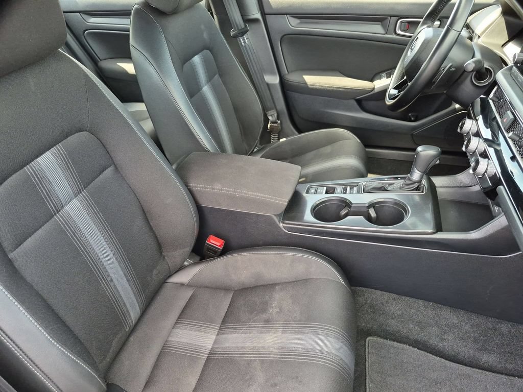 Used 2025 Honda Civic Sport image 30