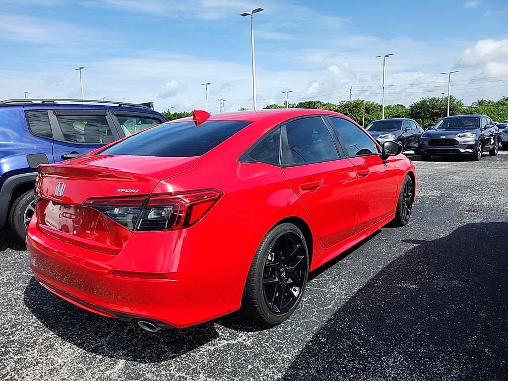 Used 2024 Honda Civic Sport image 2