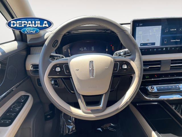 Used 2024 Lincoln Corsair AWD w/ Equipment Group 101A image 15