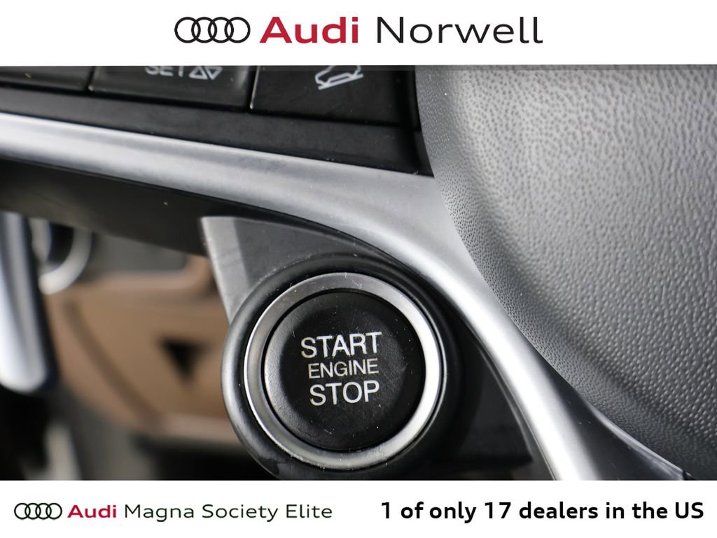 Used 2018 Alfa Romeo Stelvio Ti image 25