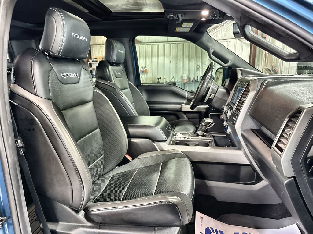Used 2019 Ford F150 Raptor w/ Equipment Group 802A Luxury AWD/4WD image 31