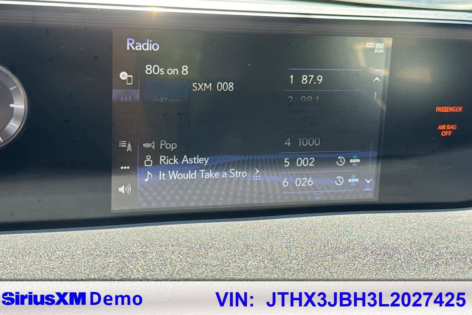 Used 2020 Lexus UX 200 w/ Accessory Package FWD image 32