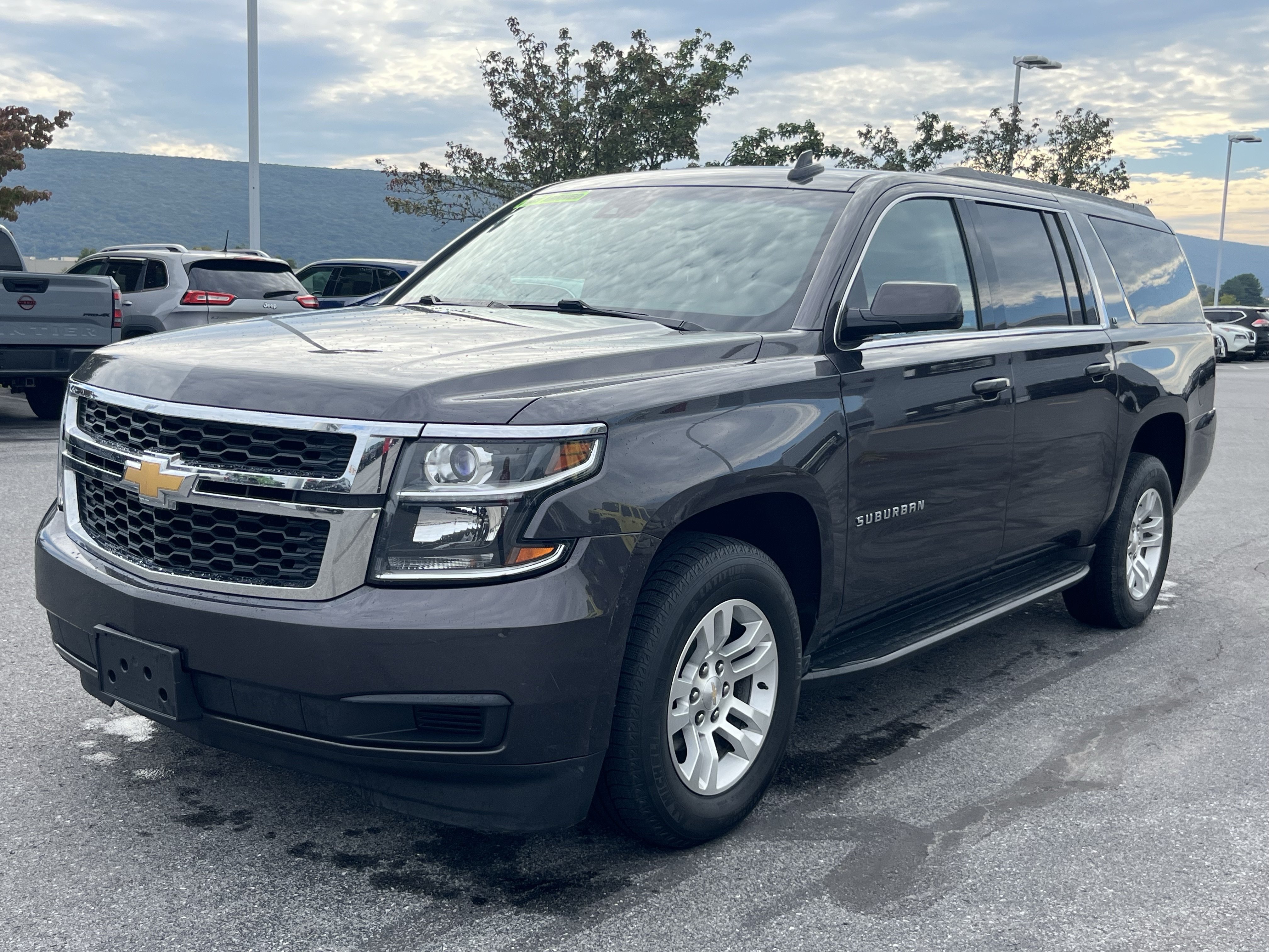 Used 2016 Chevrolet Suburban LT AWD/4WD image 11
