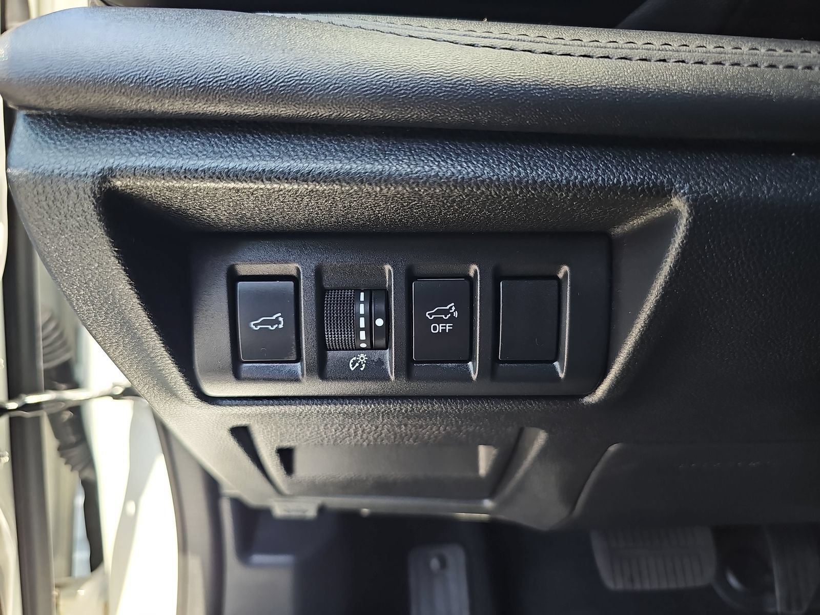 Certified 2023 Subaru Outback Wilderness AWD/4WD image 27