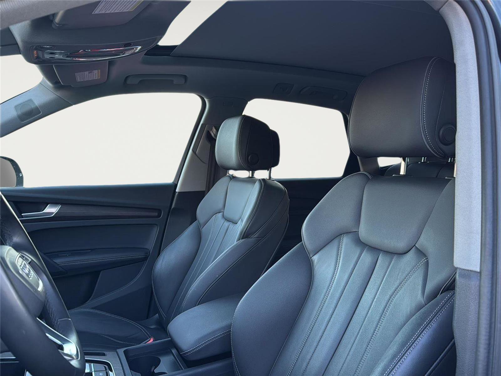 Used 2024 Audi Q5 2.0T Premium Plus image 16