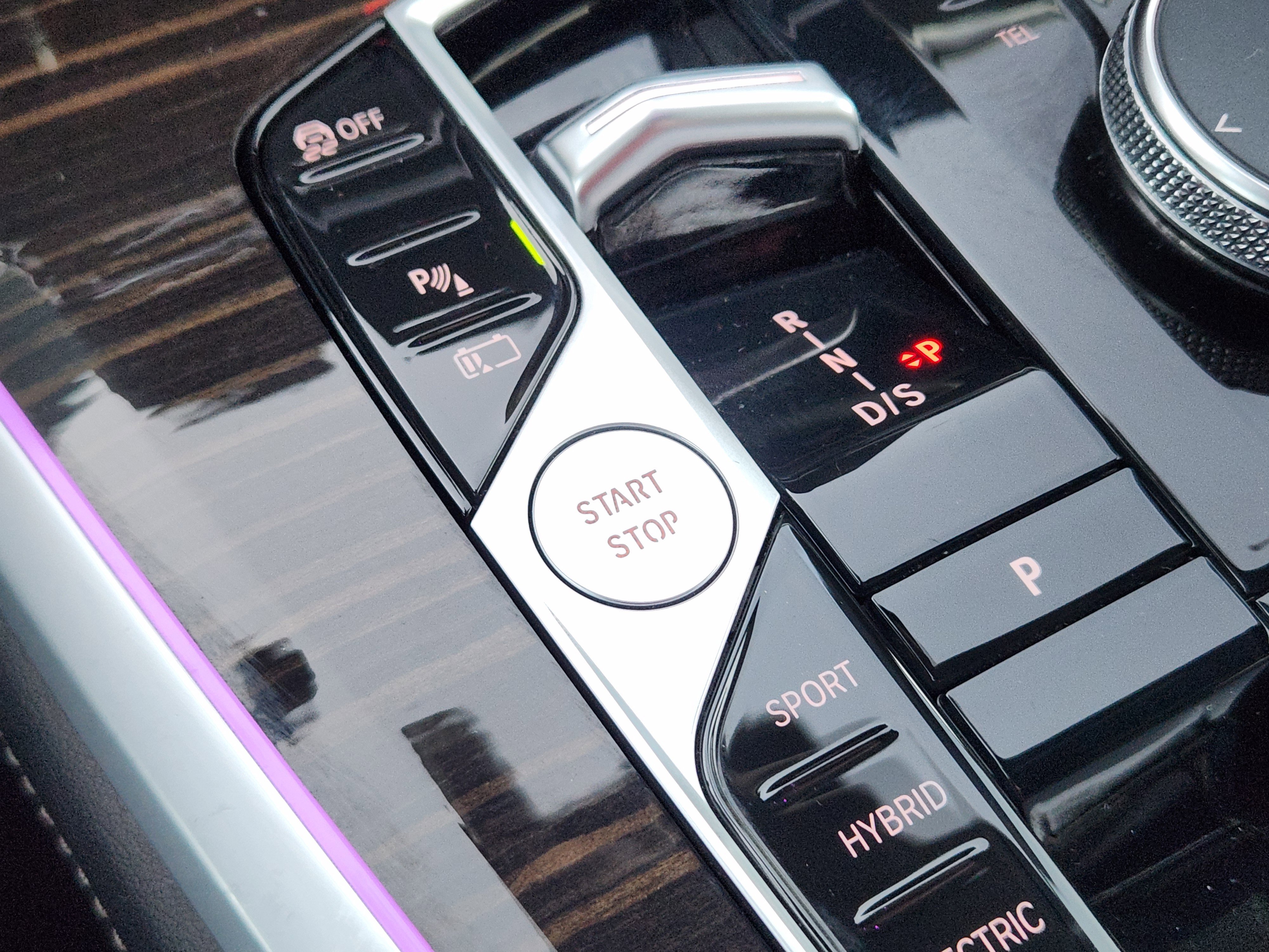 Used 2024 BMW X5 xDrive50e image 26