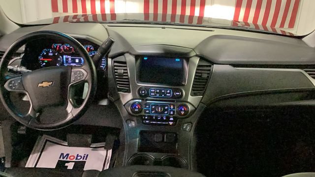 Used 2018 Chevrolet Suburban LT AWD/4WD image 16