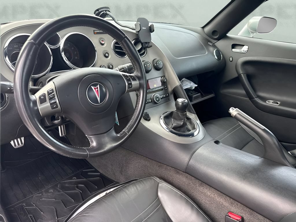 Used 2007 Pontiac Solstice GXP w/ Premium Package RWD image 8