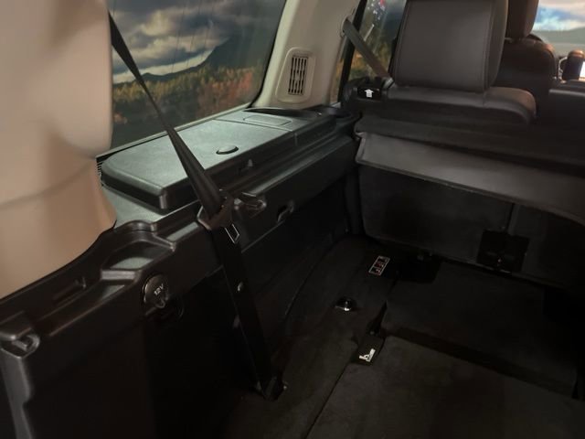 Used 2016 Land Rover LR4 HSE LUX image 64