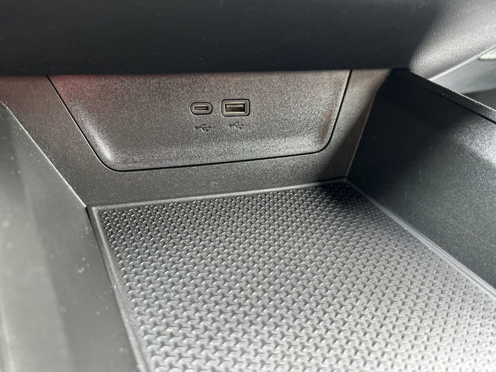 Used 2025 Chevrolet Equinox RS AWD/4WD image 27