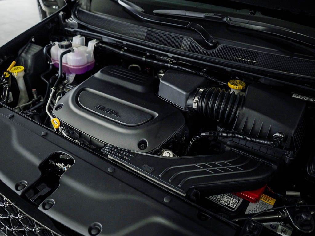 New 2026 Chrysler Pacifica Select AWD/4WD image 8