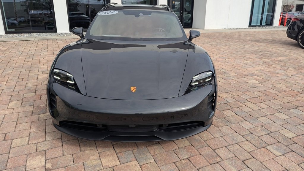 Used 2024 Porsche Taycan GTS w/ Premium Package image 3