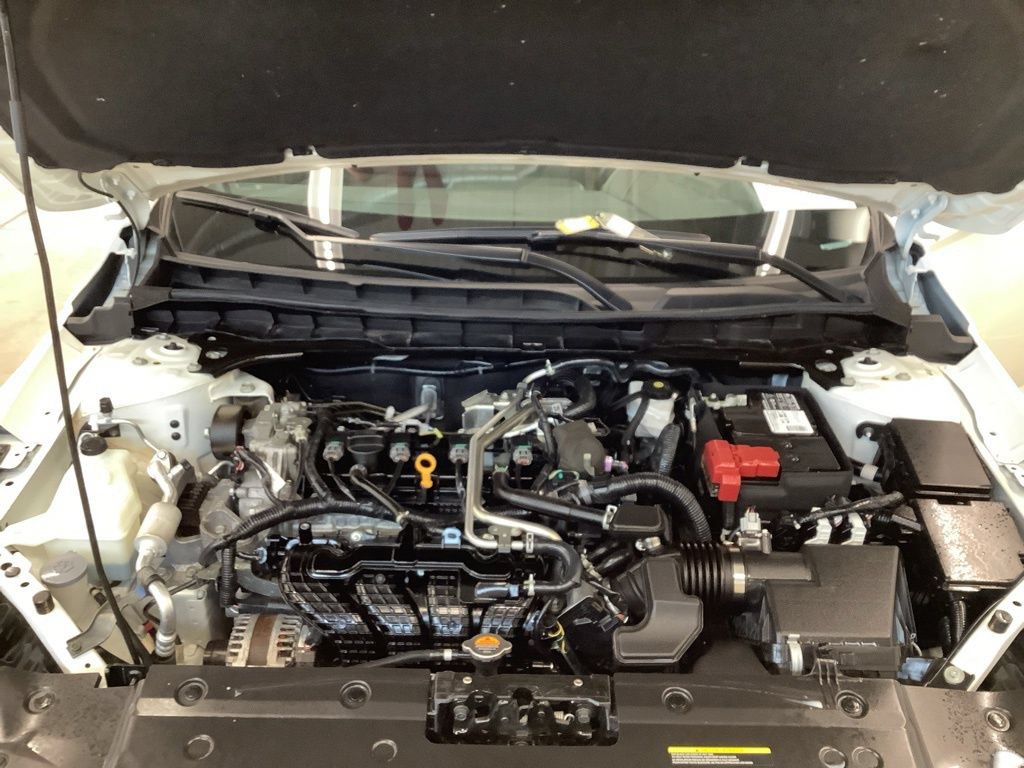 Used 2023 Nissan Altima 2.5 SV w/ SV Premium Package AWD/4WD image 15