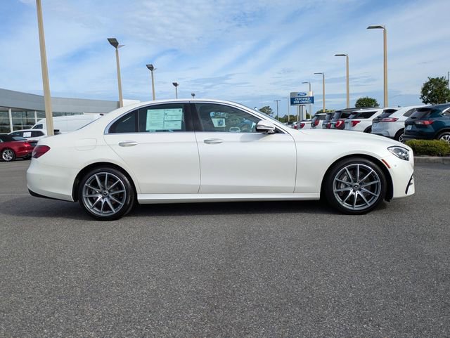 Used 2021 Mercedes-Benz E 350 4MATIC Sedan image 3
