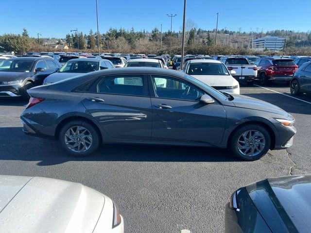 New 2026 Hyundai Elantra Blue w/ Cargo Package image 4