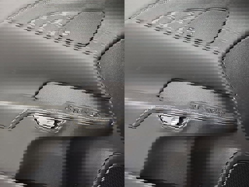 New 2026 Lexus RX 450h AWD image 27