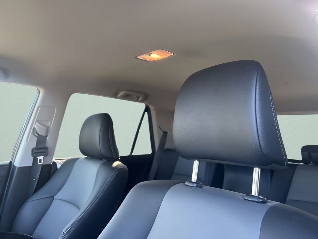 Used 2020 Toyota 4Runner SR5 Premium image 18