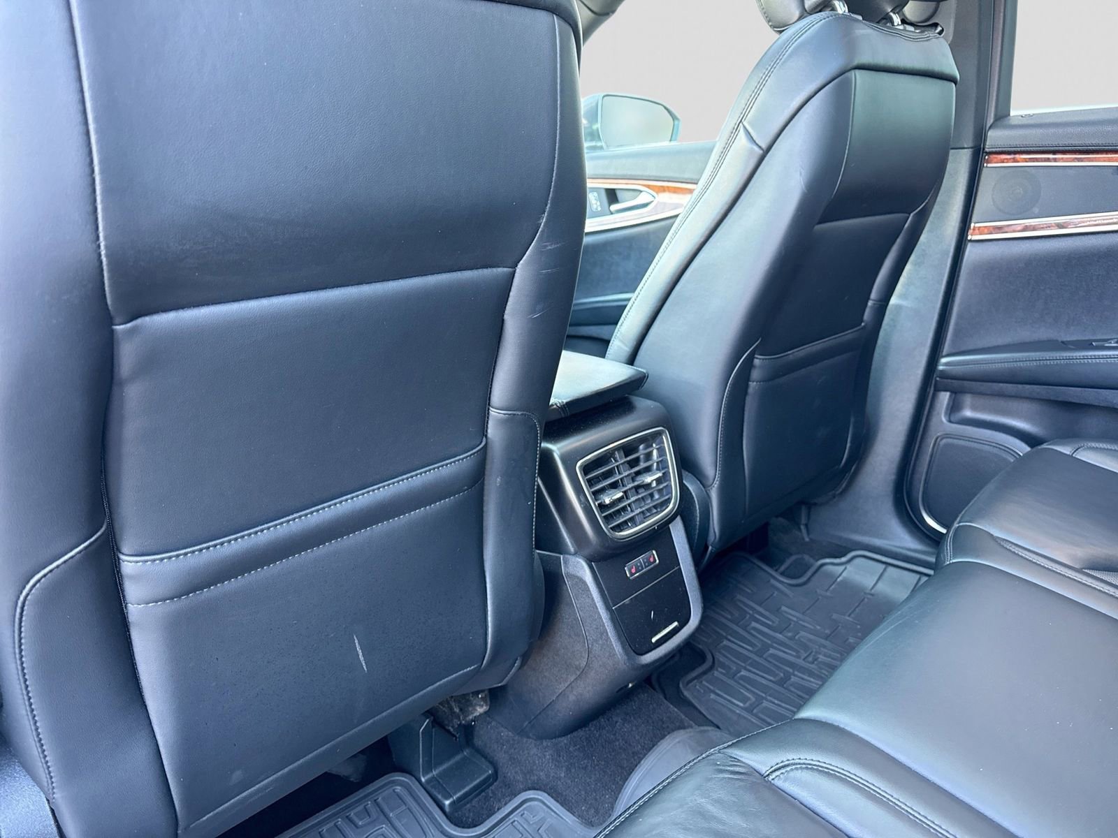 Used 2019 Lincoln Nautilus Select image 18