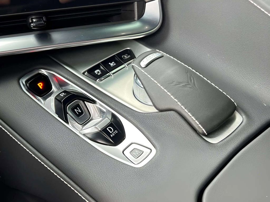 Used 2025 Chevrolet Corvette Z06 image 23