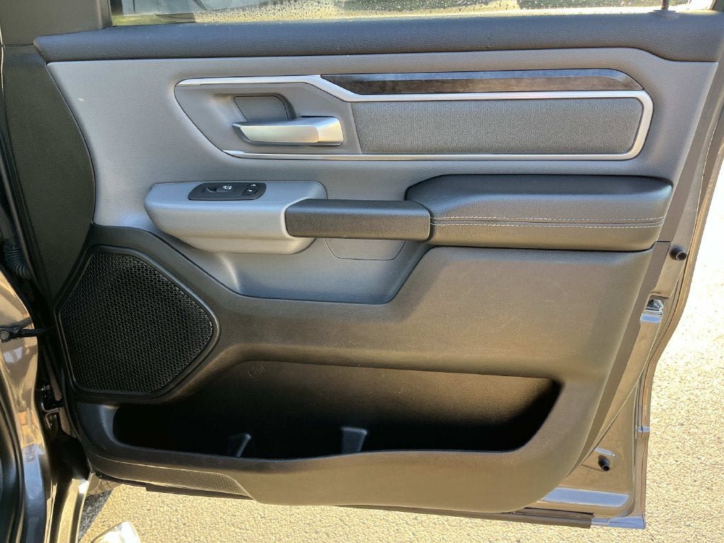 Used 2022 RAM 1500 Big Horn AWD/4WD image 22
