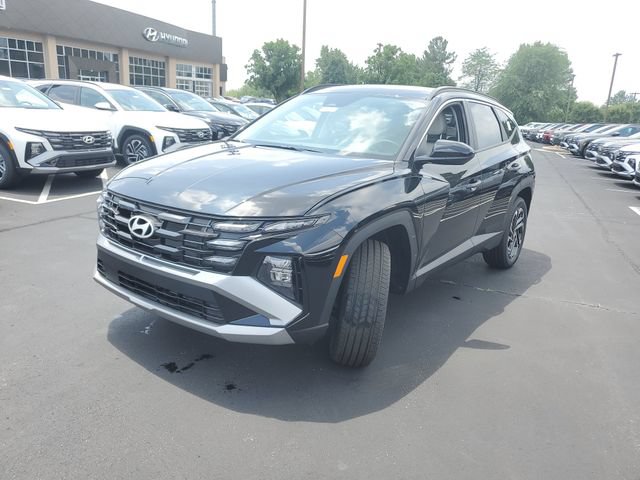 New 2026 Hyundai Tucson SEL Plus AWD/4WD image 2