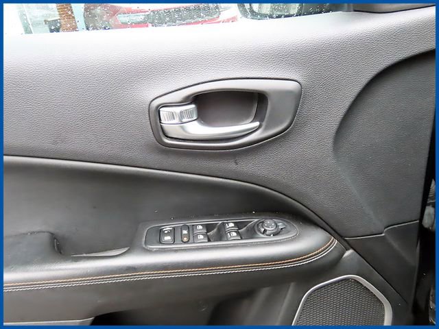 Certified 2019 Jeep Compass Latitude w/ Cold Weather Group image 12