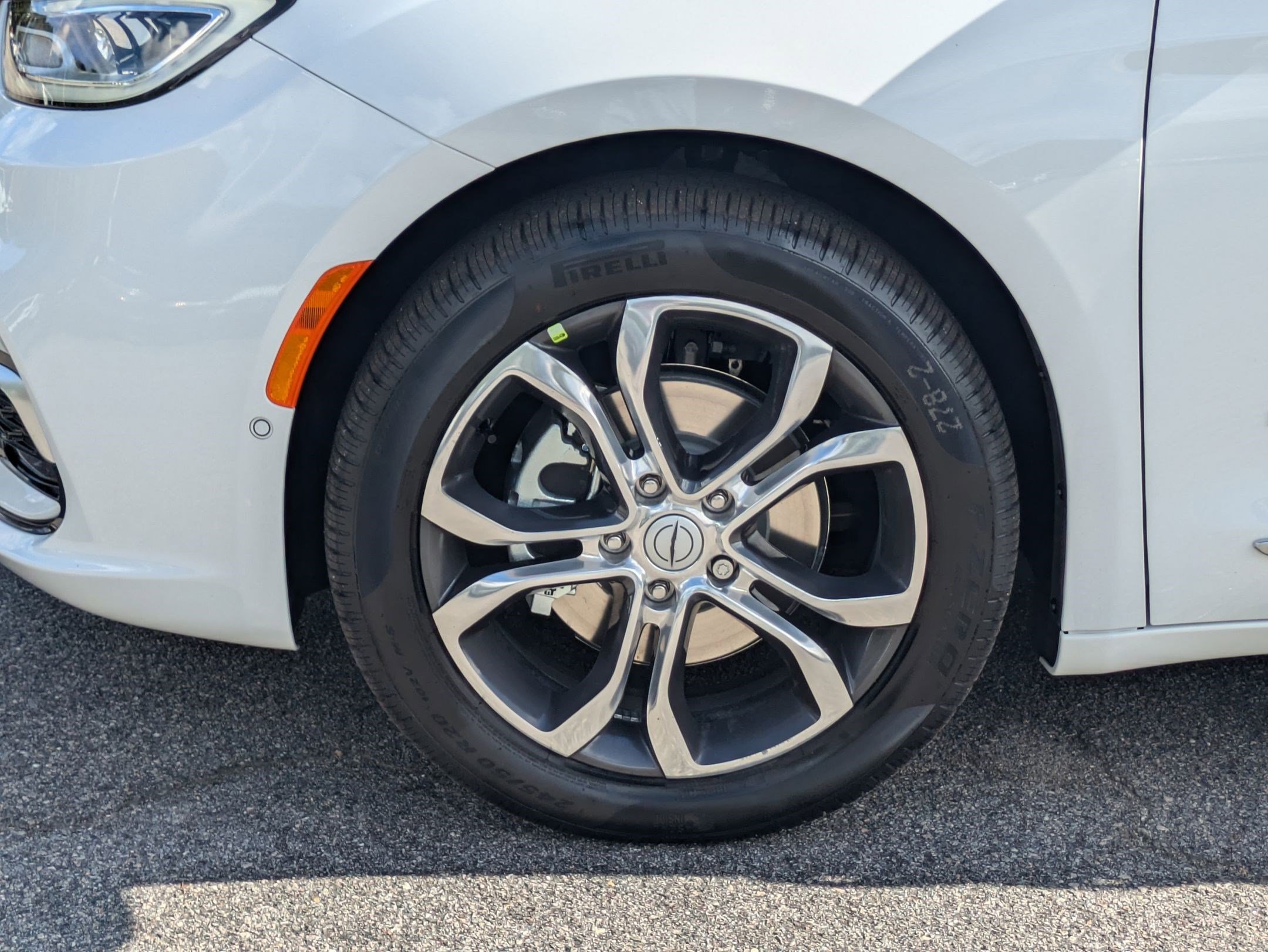 New 2026 Chrysler Pacifica Pinnacle image 33