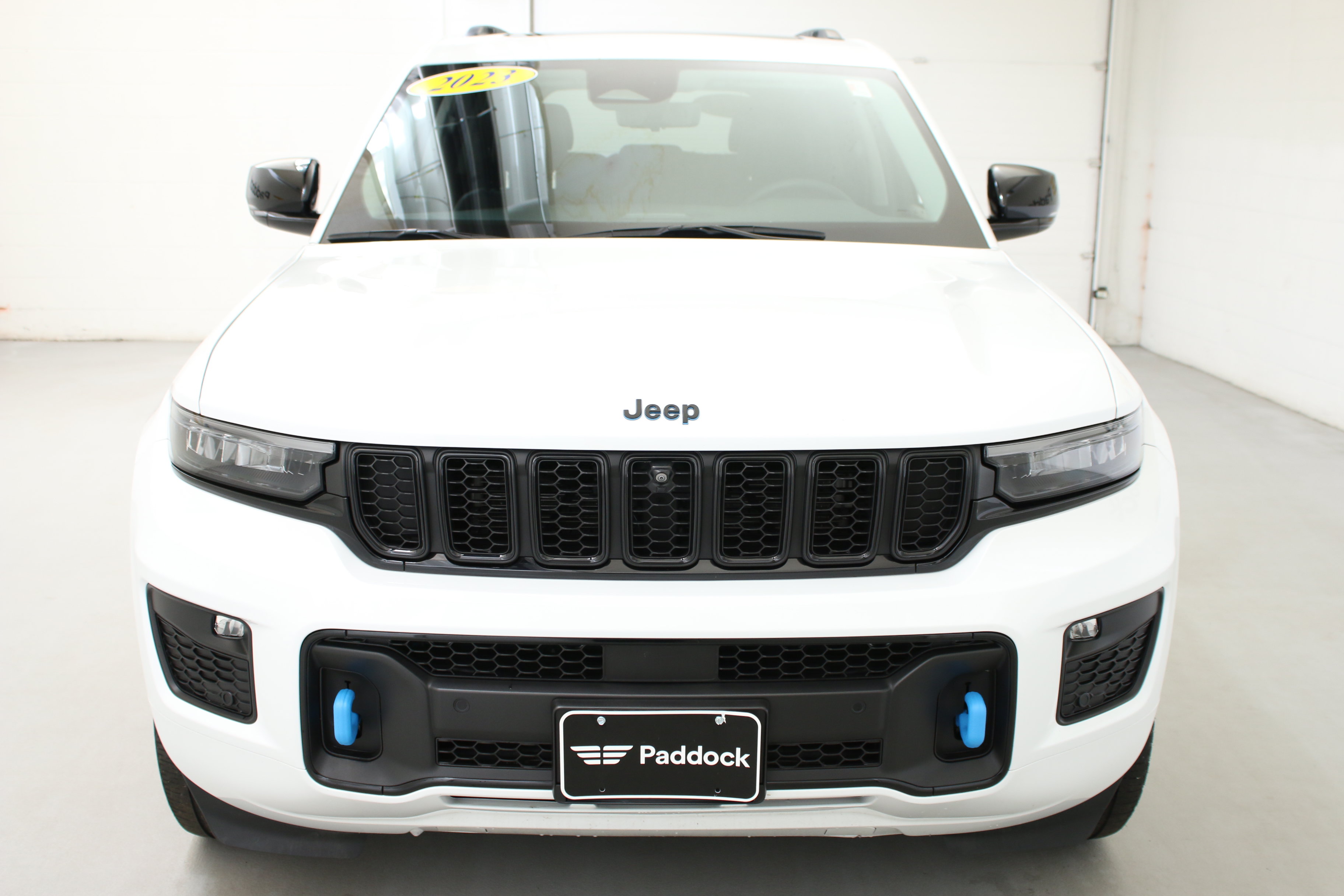 Used 2023 Jeep Grand Cherokee 30th Anniversary AWD/4WD image 2