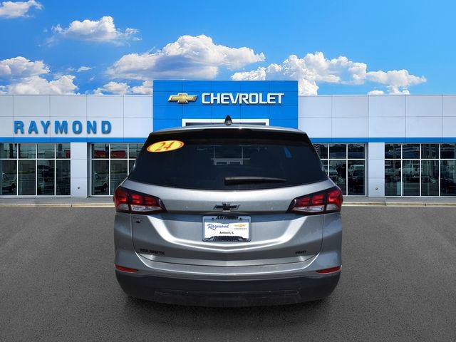 Used 2024 Chevrolet Equinox LS w/ LS Convenience Package AWD/4WD image 4