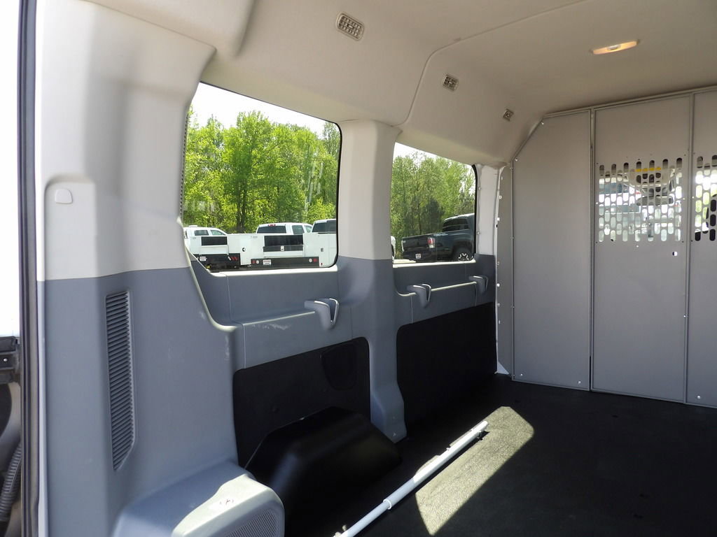 Used 2019 Ford Transit 150 XLT RWD image 40