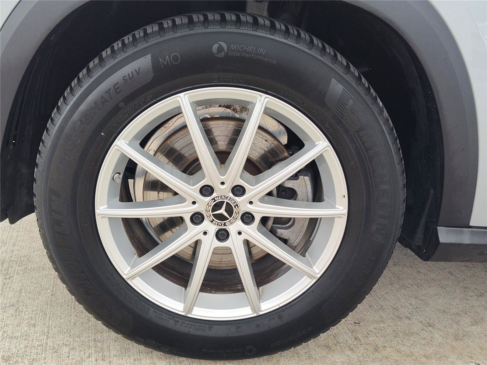 Used 2025 Mercedes-Benz GLE 350 4MATIC image 12