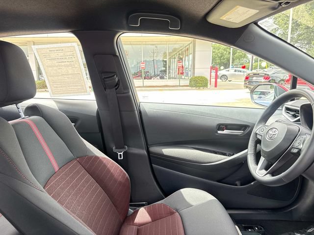 Used 2026 Toyota Corolla SE w/ SE Package FWD image 15