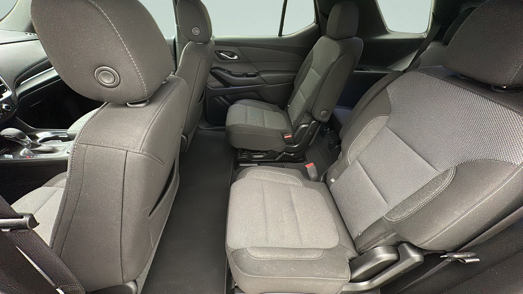 Used 2023 Chevrolet Traverse LT w/ Midnight/Sport Edition AWD/4WD image 10