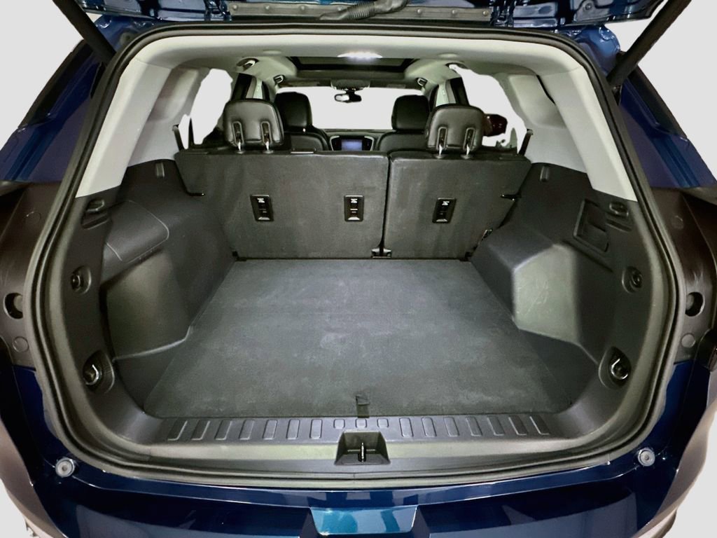 Used 2019 GMC Terrain SLT w/ Preferred Package image 34