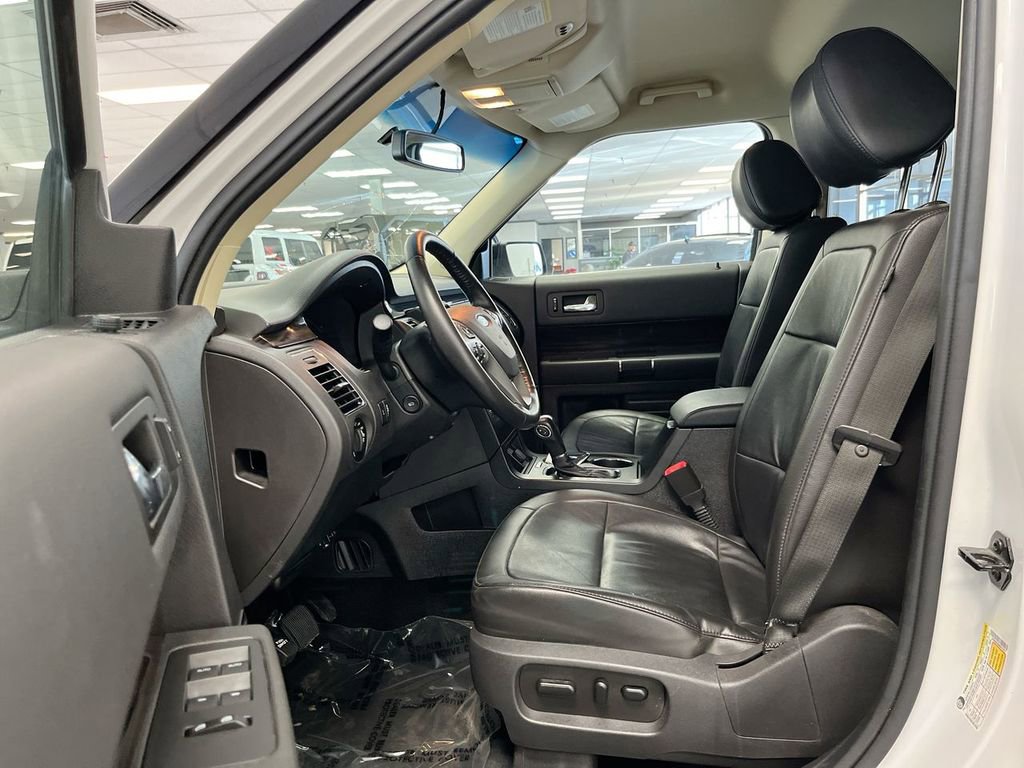 Used 2017 Ford Flex SEL w/ Equipment Group 202A image 14