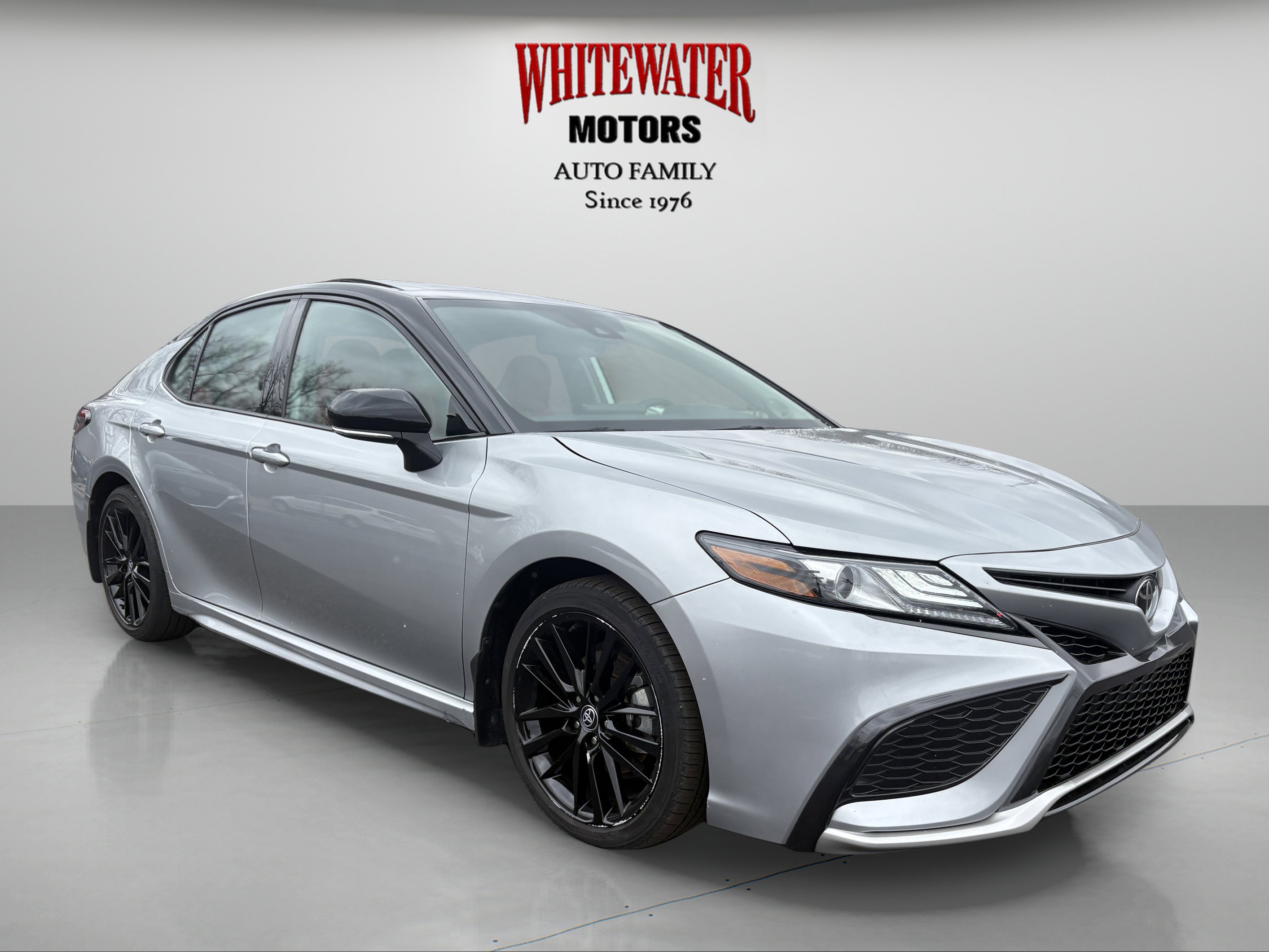 Used 2024 Toyota Camry XSE w/ Cold Weather Package FWD image 5