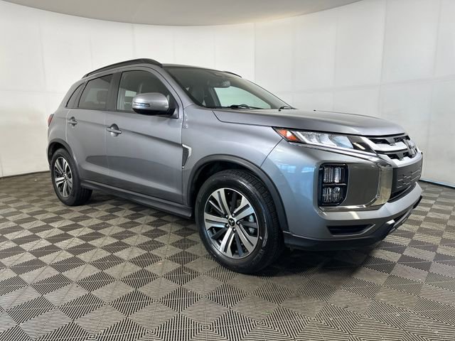 Used 2024 Mitsubishi Outlander Sport SEL image 2