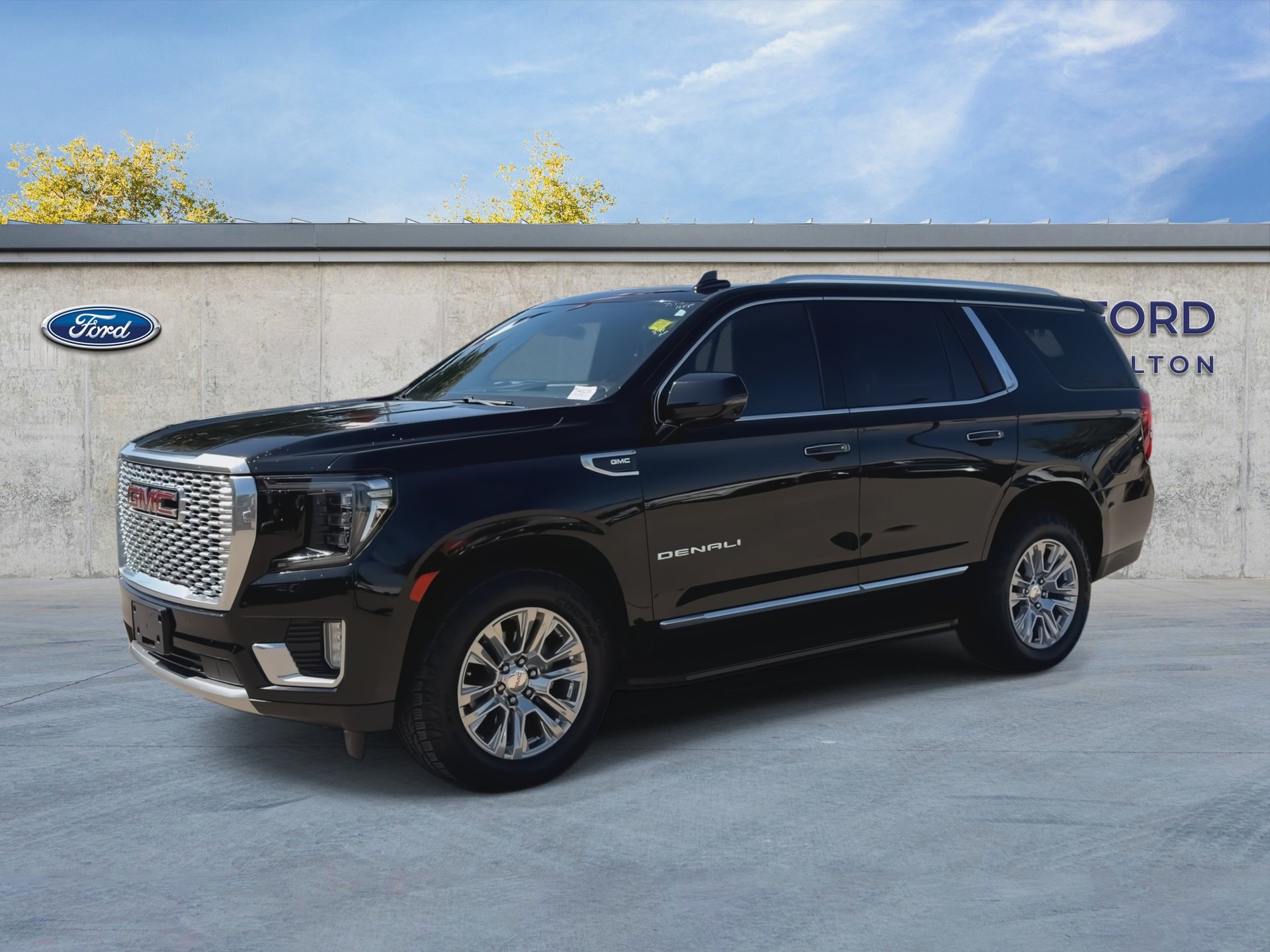 Used 2022 GMC Yukon Denali AWD/4WD image 4