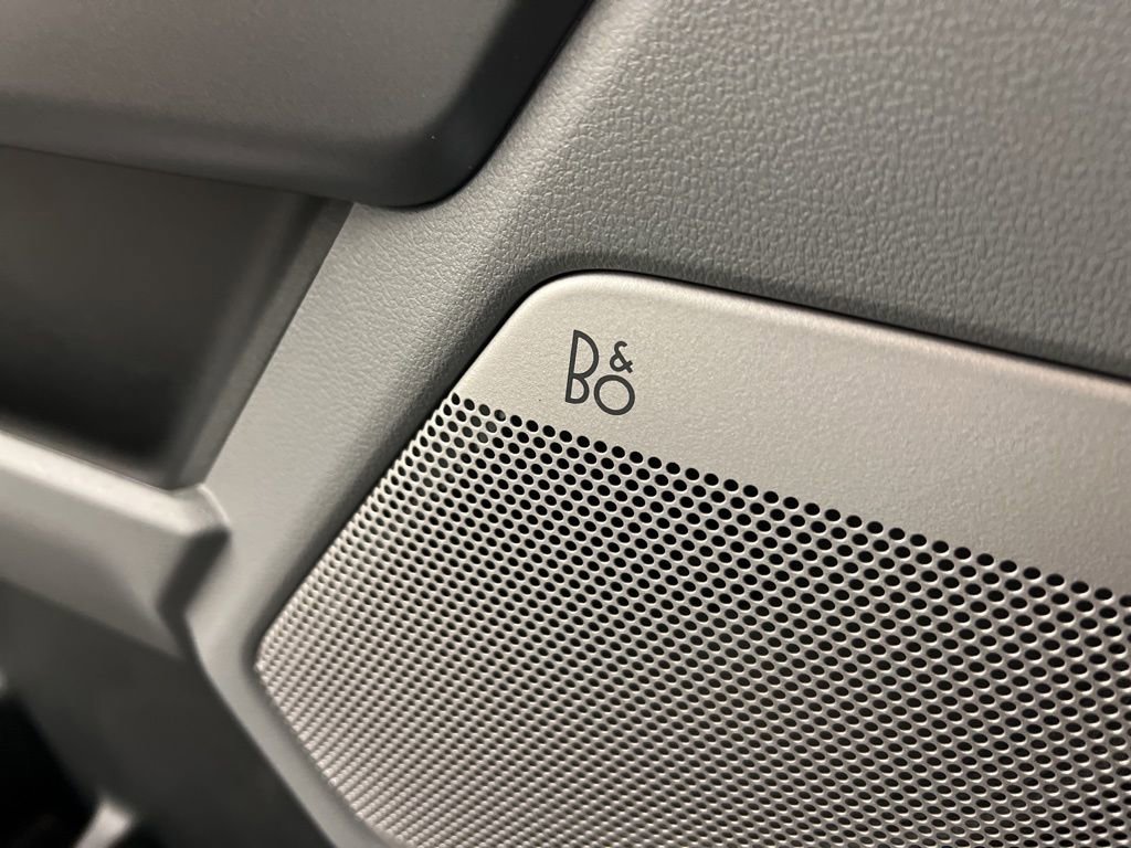 New 2025 Ford F150 Lightning Flash image 26