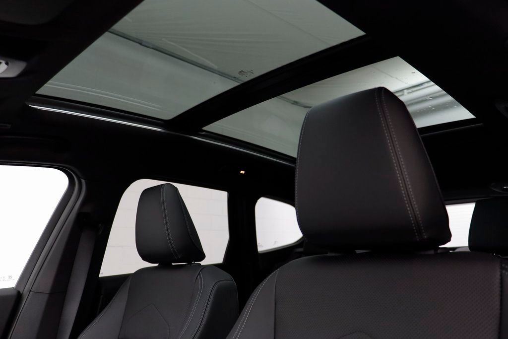 New 2026 BMW X1 xDrive28i w/ Technology Package image 12