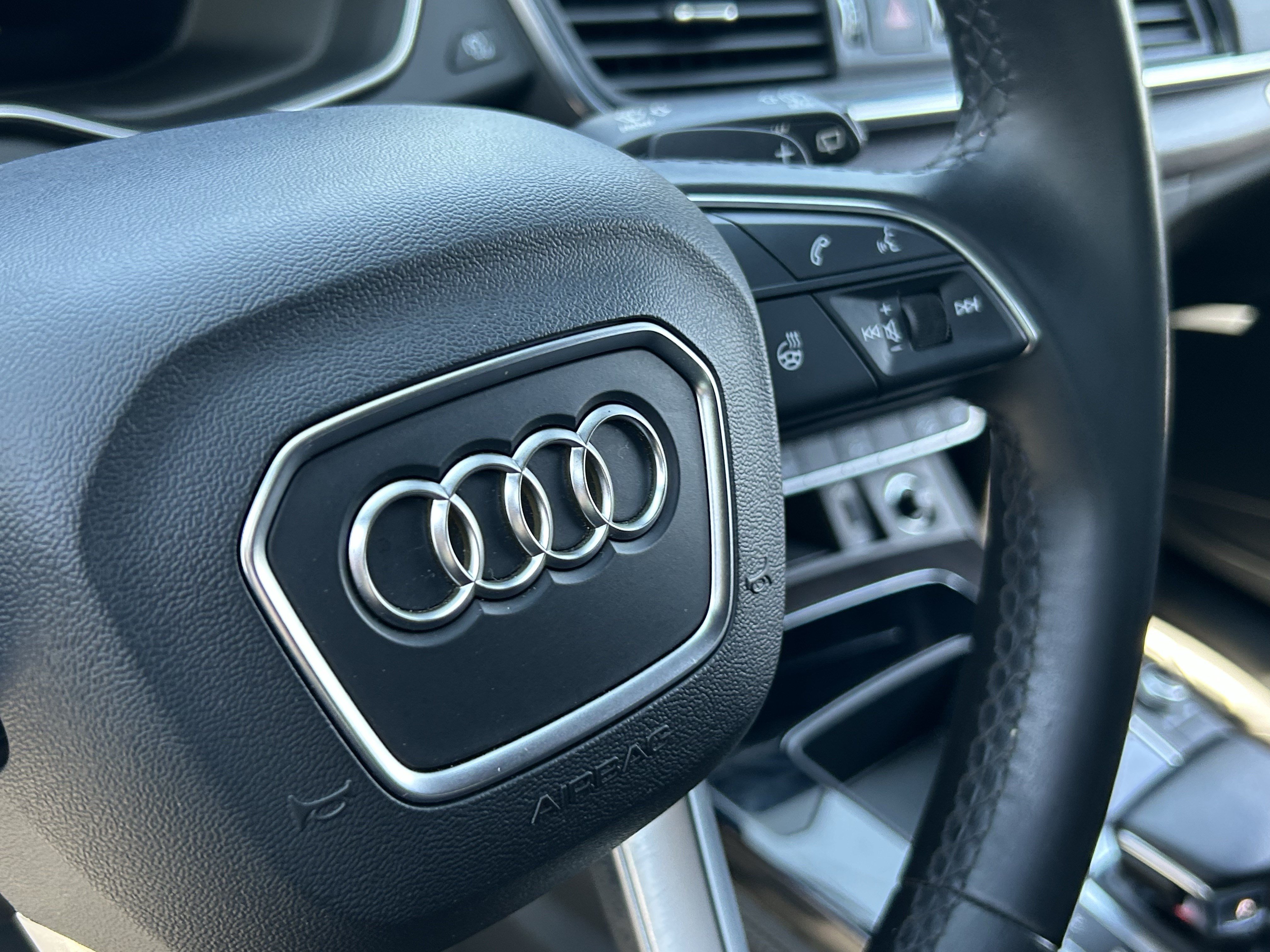Used 2022 Audi Q5 2.0T Premium Plus AWD/4WD image 29