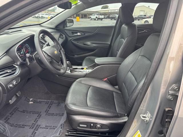 Used 2017 Chevrolet Malibu Hybrid w/ Leather Package image 9