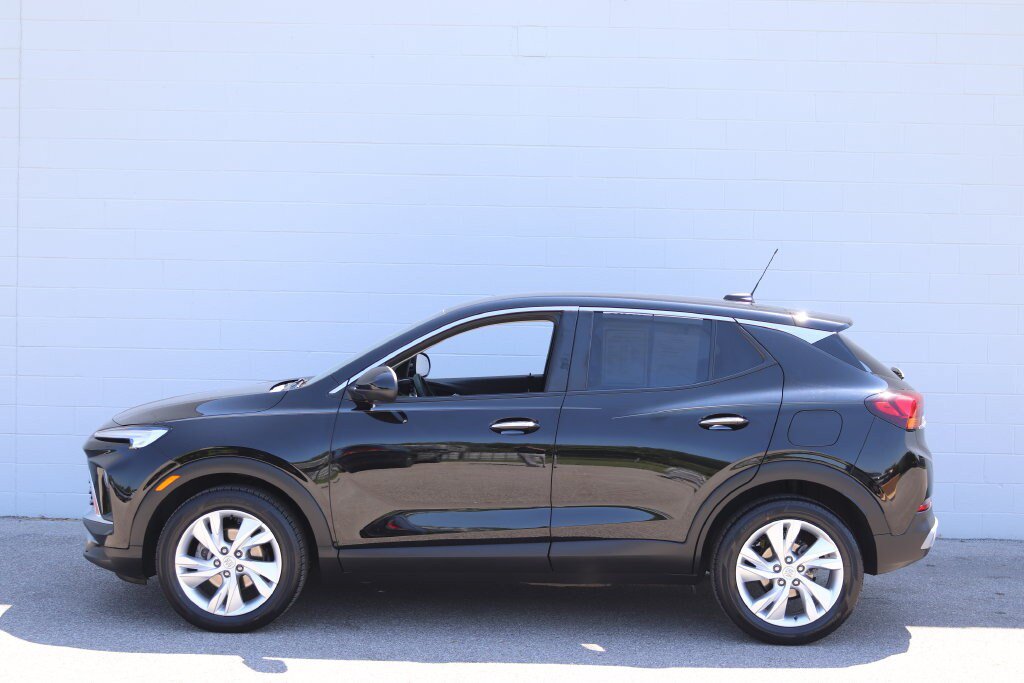 Used 2024 Buick Encore GX Preferred w/ Comfort Package FWD image 7