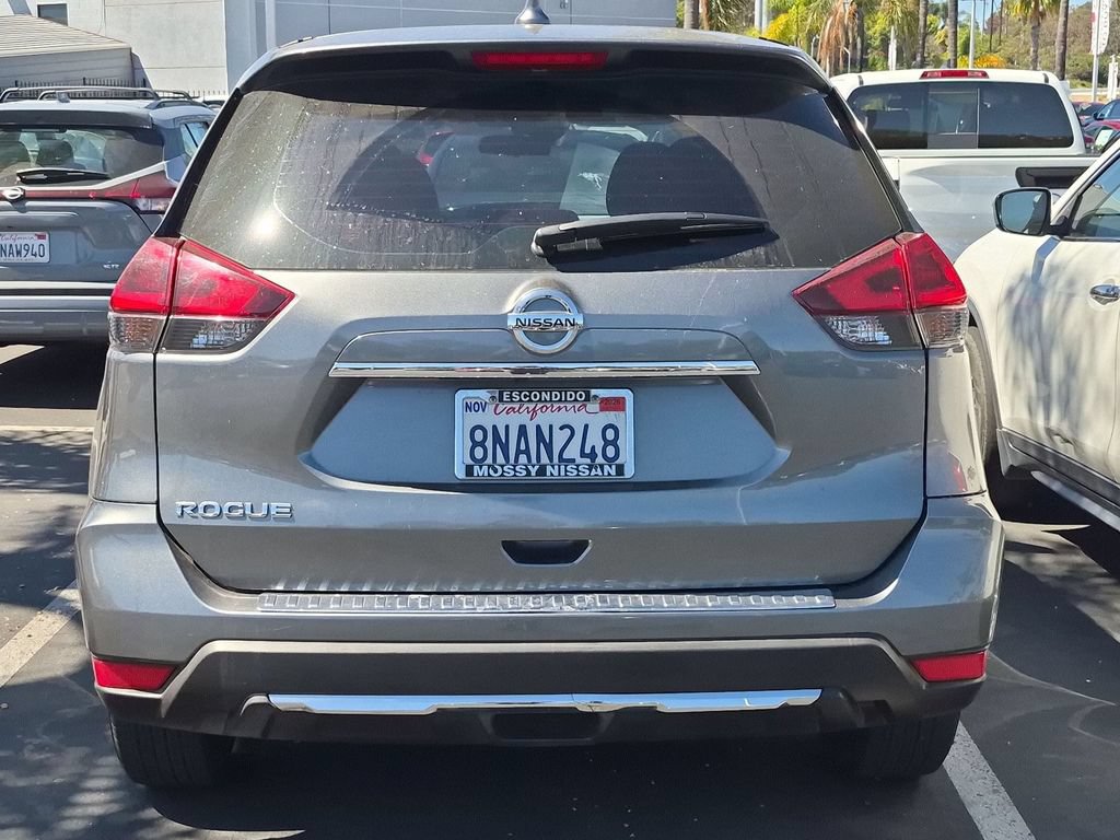 Used 2019 Nissan Rogue S FWD image 4