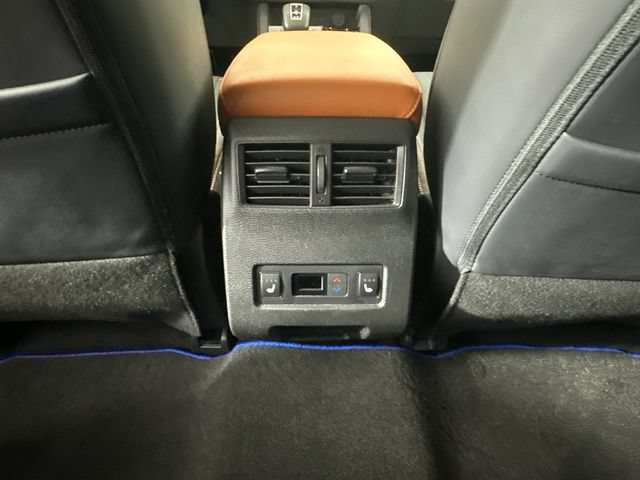 Used 2023 Mitsubishi Outlander SEL AWD/4WD image 18