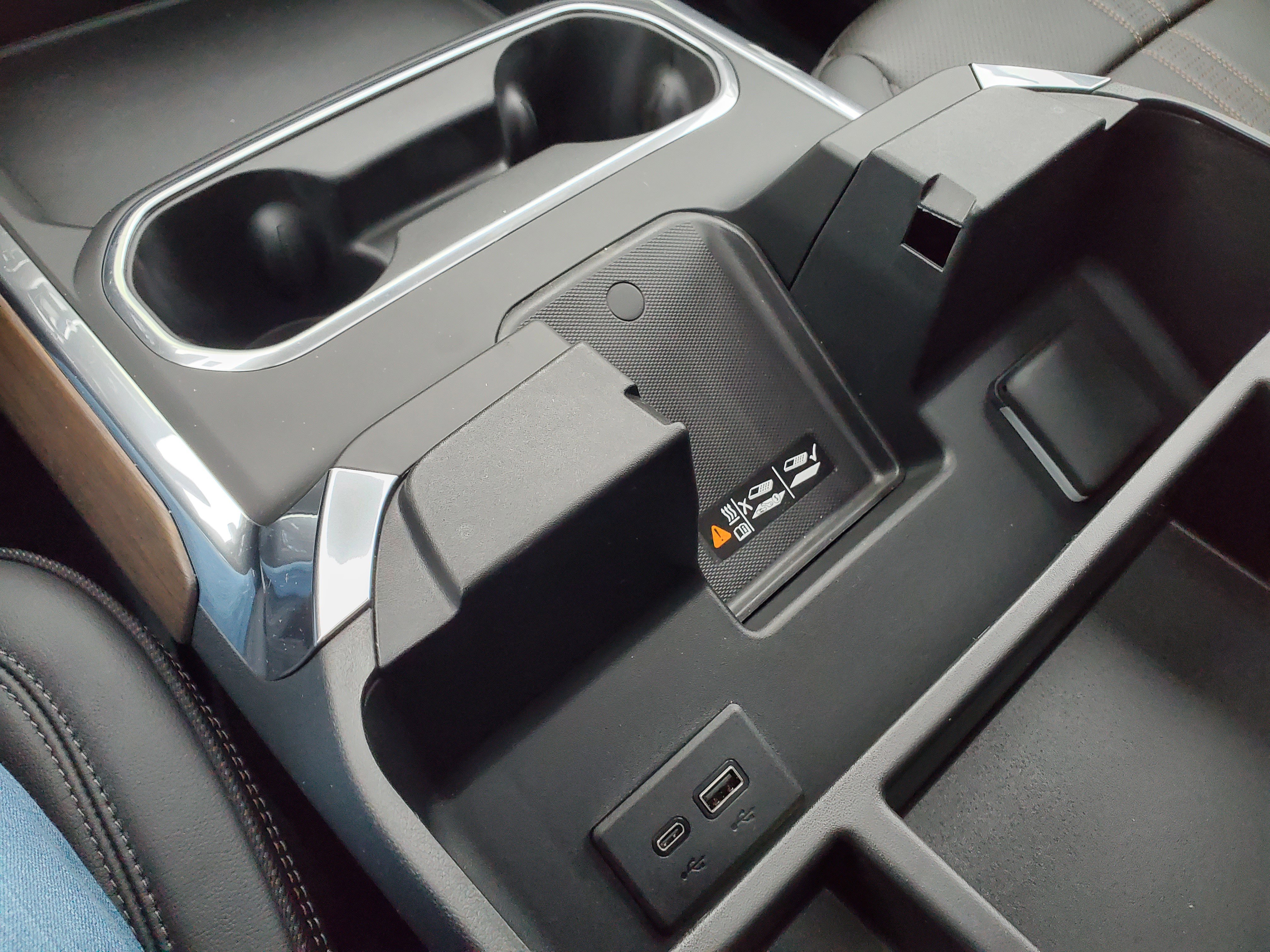 New 2026 Chevrolet Silverado 2500 High Country w/ High Country Premium Package image 25