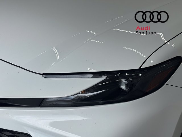 Used 2025 Toyota Camry LE FWD image 4