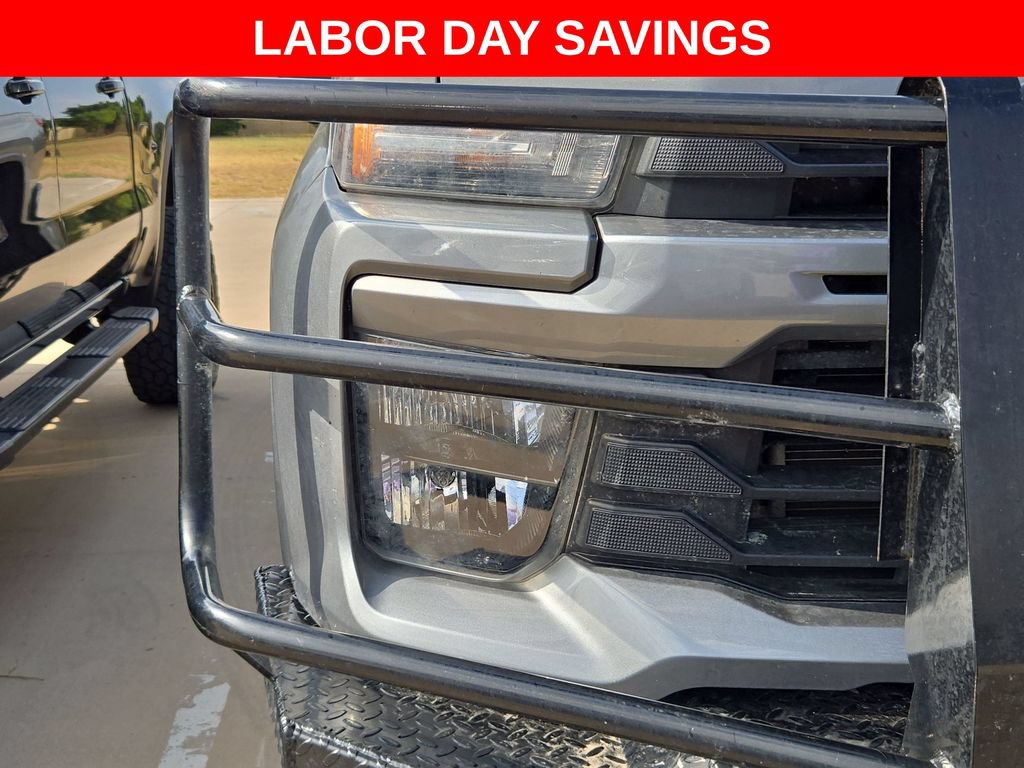 Used 2024 Chevrolet Silverado 2500 Custom w/ Custom Convenience Package AWD/4WD image 12