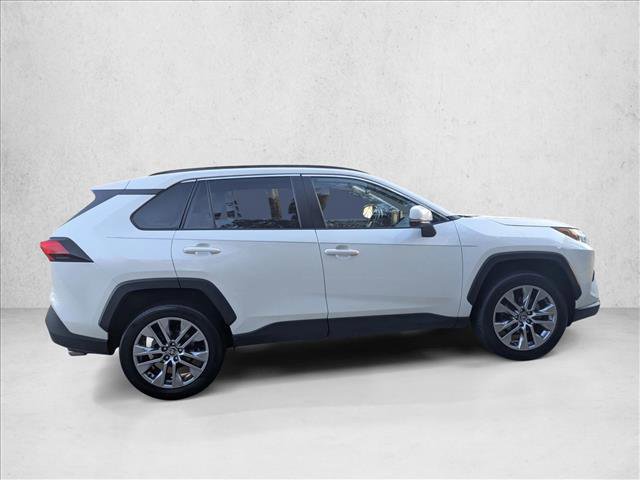 Certified 2022 Toyota RAV4 XLE Premium image 4